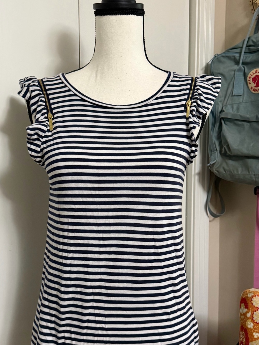 Michael Kors Navy and White Striped Ruffle Shoulder Tee with Gold Zippers sz sm